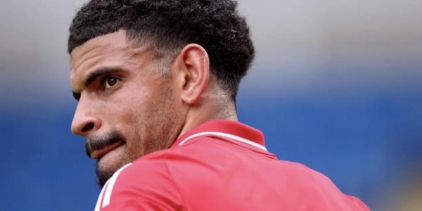 九游体育APP-TA：吉布斯-怀特原本很想去热刺，但在与船王沟通后改变主意