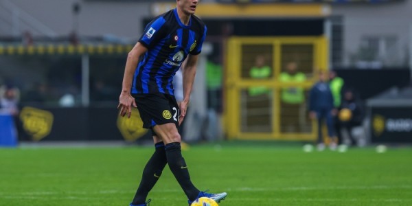 九游体育下载-米兰体育报：帕瓦尔等4名冗员难出售，国米引援进程受阻