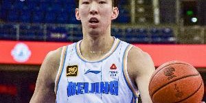 九游体育APP-付政浩：周琦的眼睛结膜需接受二次缝合手术 可能已经赛季报销了